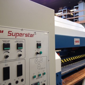 Ironing & Embossing Through-Feed - Bergi - Superstar 31 Ironing & Embossing Through-Feed - Bergi - Superstar 31