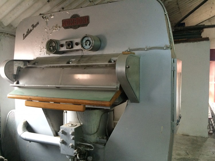 Presses, Ironing & Embossing - Tomboni - LED