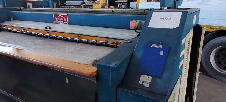 Ironing & Embossing - Bergi - Kombipress