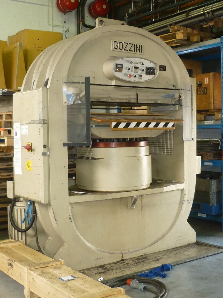 Presses, Ironing & Embossing - Gozzini - ST-850