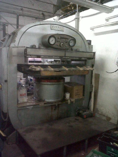 Presses, Ironing & Embossing - Gozzini - ST-550