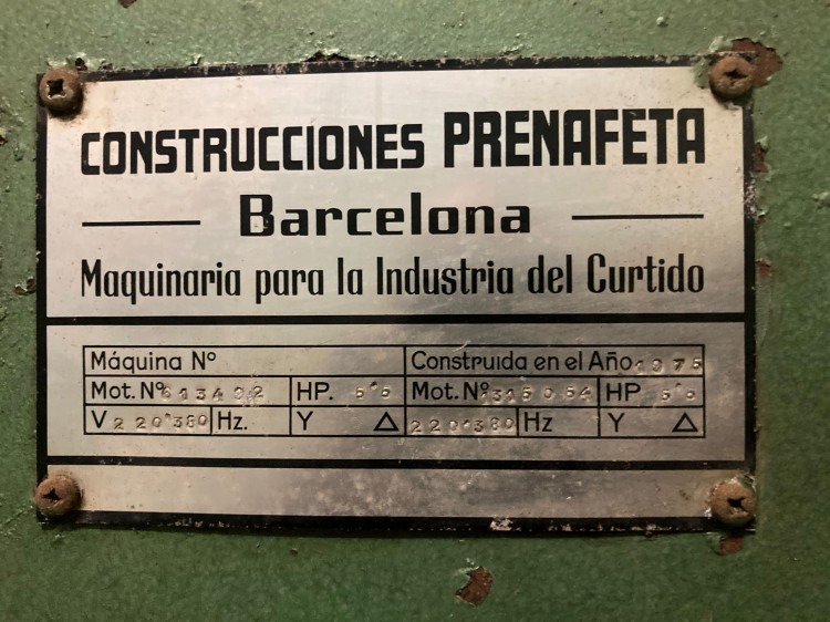 Vertical staking machines - Construcciones Prenafeta - P1