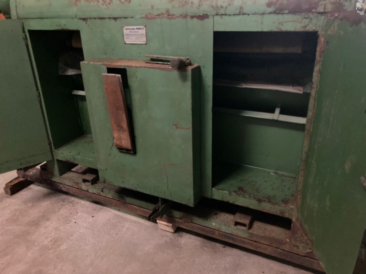 Vertical staking machines - Construcciones Prenafeta - P1