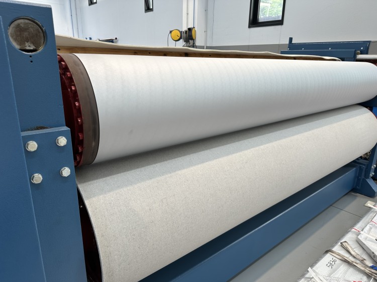 Ironing & Embossing - Bergi - Kombipress