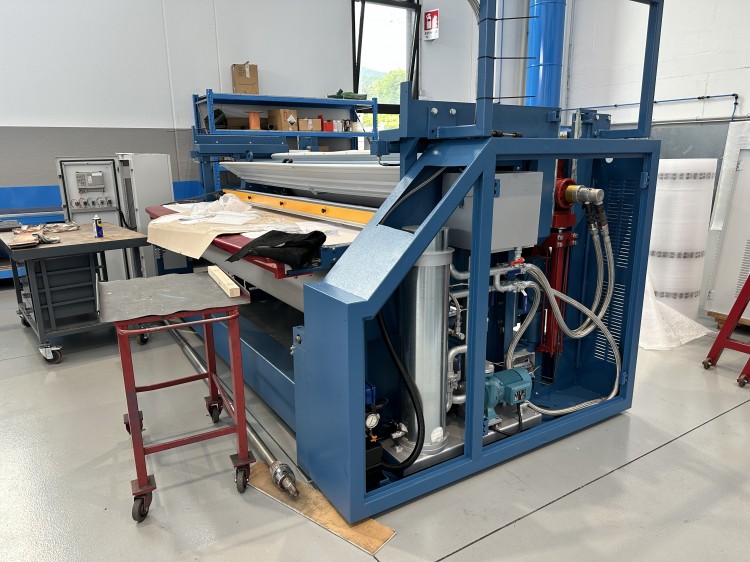 Ironing & Embossing - Bergi - Kombipress